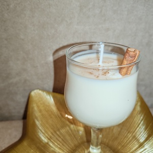 Tojáslikőr gyertya , Karácsony, Karácsonyi lakásdekoráció, Karácsonyi illatgyertya, mécses, Gyertya-, mécseskészítés, MESKA