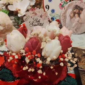 Kis tulipán box, Otthon & Életmód, Virágdekoráció, Virágok, Virágbox, Gyertya-, mécseskészítés, MESKA