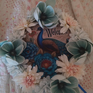 Pávás ajtódísz, Otthon & Életmód, Dekoráció, Ajtó- és ablak dekoráció, Ajtódísz & Kopogtató, Virágkötés, MESKA