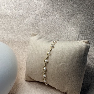 Pearl Garden Bracelet -Tenyésztett gyöngy karkötő - ékszer - karkötő - gyöngyös karkötő - Meska.hu