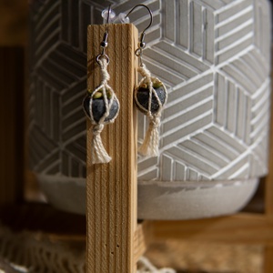 Mini kövirózsa beton hatású kaspóban, Ékszer, Fülbevaló, Lógó fülbevaló, Gyurma, MESKA