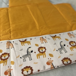 Pelenkázó alátét oroszlán - baba - mama - pelenkázó, babafürdető kellékek - pelenkázó alátét - Meska.hu