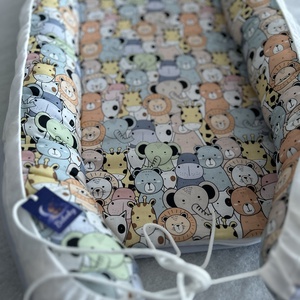 Babafészek színes állatok - baba - mama - baba ágynemű - babafészek - Meska.hu