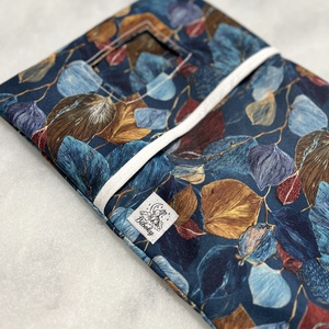 Pelenkázó neszesszer levelek - baba - mama - pelenkázó, babafürdető kellékek - pelenkázó neszeszer, pelenkatartó - Meska.hu