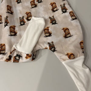 Téli tipegő hálózsák mókus - baba - mama - babaruházat - tipegőhálózsák - Meska.hu