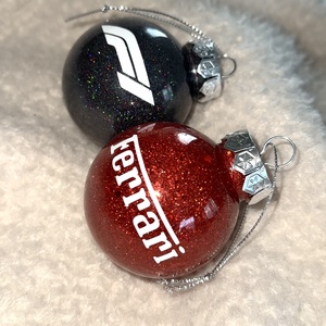 F1 Ferrari karácsonyfadíszek, Karácsony, Karácsonyi lakásdekoráció, Karácsonyfadíszek, Mindenmás, MESKA