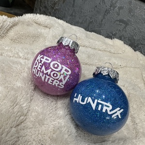 K-pop demon hunters karácsonyfadíszek - karácsony - karácsonyi lakásdekoráció - karácsonyfadíszek - Meska.hu