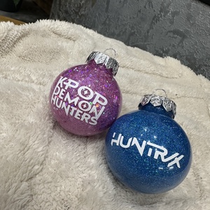 K-pop demon hunters karácsonyfadíszek - karácsony - karácsonyi lakásdekoráció - karácsonyfadíszek - Meska.hu