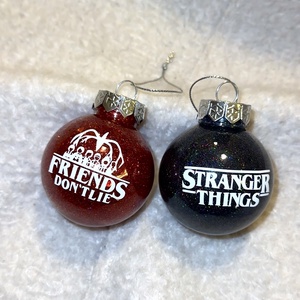 Stranger Things Karácsonyfadísz - karácsony - karácsonyi lakásdekoráció - karácsonyfadíszek - Meska.hu