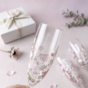 Kézzel festett, egyedi feliratos pezsgőspohár - esküvő - emlék & ajándék - köszönőajándék - Meska.hu