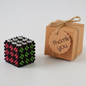 Hatszínű kocka fekete ráccsal, Otthon & Életmód, Dekoráció, Dísztárgy, Gyöngyfűzés, gyöngyhímzés, MESKA