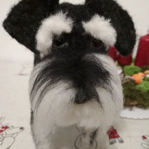 Nemez, tűnemezelt törpe schnauzer kutya - otthon & életmód - dekoráció - ajtó- és ablak dekoráció - ablakdísz - Meska.hu