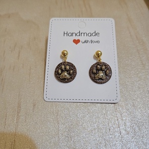 Kutya tappancs fülbevaló, Ékszer, Fülbevaló, Lógós kerek fülbevaló, Gyurma, MESKA