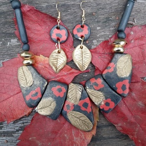 Desigual ihletésű millefiori nyaklánc és fülbevaló szett fekete, piros, arany - ékszer - ékszerszett - Meska.hu