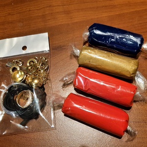 Valentin napi gyurmacsomag fém szerelékekkel, plusz ingyenes online, videós gyurma workshoppal  - kellékek & szerszámok - Meska.hu