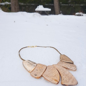 Arany nyakék - lapokból - ékszer - nyaklánc - statement nyaklánc - Meska.hu