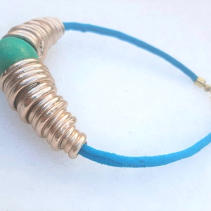 Arany-türkíz tölcséres-nagy golyós lánc - ékszer - nyaklánc - statement nyaklánc - Meska.hu