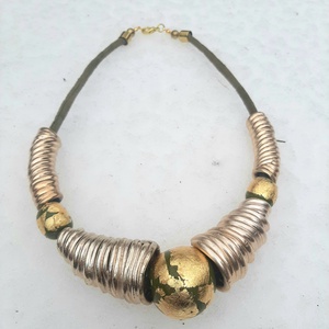 Arany tölcséres-nagy golyós lánc, aranyfüsttel - ékszer - nyaklánc - statement nyaklánc - Meska.hu