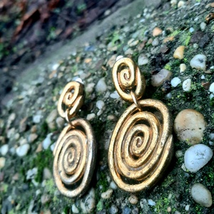  Arany spirál lógós klipsz - ékszer - fülbevaló - klipsz - Meska.hu