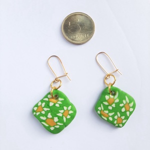 Millefiori négyszeres margaréta mintás fülbevaló, Esküvő, Ékszer, Fülbevaló, Ékszerkészítés, Gyurma, MESKA