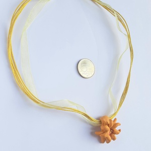 Virág medál pertli-organza szálon - ékszer - nyaklánc - medál - Meska.hu