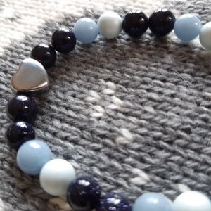 Bársonyos ragyogás karkötő kékben, Homokkő, Angelit, Hematit ásvánnyal és Swarovski gyönggyel - ékszer - karkötő - gyöngyös karkötő - Meska.hu