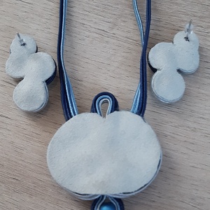 Jáde sújtás medál fülbevalóval  - ékszer - ékszerszett - Meska.hu