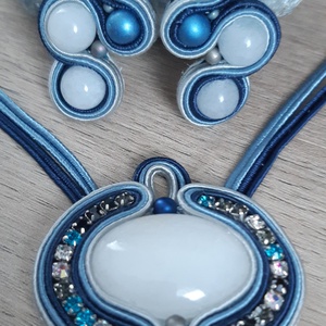 Jáde sújtás medál fülbevalóval  - ékszer - ékszerszett - Meska.hu