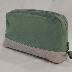 Zöld virágos neszesszer - táska & tok - neszesszer - Meska.hu Zöld virágos neszesszer - táska & tok - neszesszer - Meska.hu