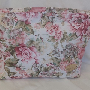 Rózsás neszeszer, Táska & Tok, Neszesszer, Varrás, MESKA