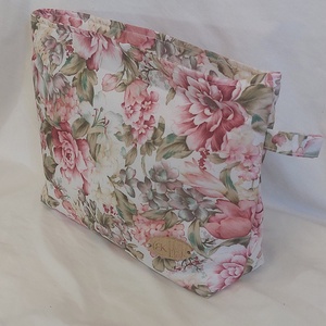 Rózsás neszeszer - táska & tok - neszesszer - Meska.hu Rózsás neszeszer - táska & tok - neszesszer - Meska.hu