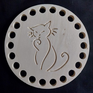 Cicás horgolóható faalap - Meska.hu