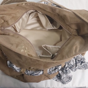 veluroa virághimzéses masnis táska - táska & tok - kézitáska & válltáska - válltáska - Meska.hu