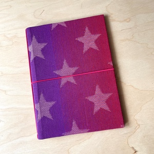 Csillagos füzettartó, füzetborító, traveller's notebook, A/5, keménytáblás, textilborítós - Meska.hu