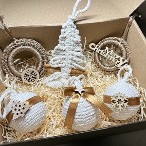 Arany karácsonyi caomag, Karácsony, Karácsonyi ajándékozás, Karácsonyi képeslap, üdvözlőlap, ajándékkísérő, , MESKA