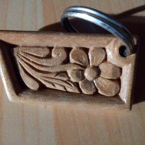 Egyedi, faragott kulcstartó  - táska & tok - kulcstartó & táskadísz - kulcstartó - Meska.hu