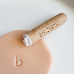 Egyedi logós Bélyegző � Agyagpecsét, kerámiabélyegző, szappanpecsét - kellékek & szerszámok - díszíthető tárgyak - kerámia - Meska.hu