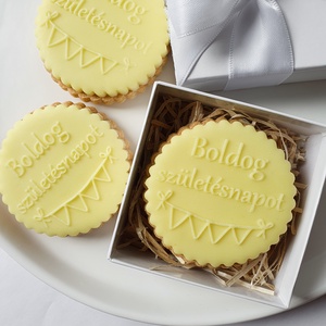 Boldog születésnapot, Happy Birthday Kekszpecsét, mézeskalácspecsét - otthon & életmód - konyhafelszerelés, tálalás - sütés, főzés - sütidísz - Meska.hu