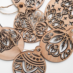 Karácsonyfadísz fából, gömbök szett - karácsony - karácsonyi lakásdekoráció - karácsonyfadíszek - Meska.hu Karácsonyfadísz fából, gömbök szett - karácsony - karácsonyi lakásdekoráció - karácsonyfadíszek - Meska.hu