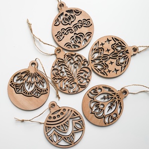 Karácsonyfadísz fából, gömbök szett - karácsony - karácsonyi lakásdekoráció - karácsonyfadíszek - Meska.hu Karácsonyfadísz fából, gömbök szett - karácsony - karácsonyi lakásdekoráció - karácsonyfadíszek - Meska.hu