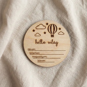  Babafotózási kiegészítő, kellék, baba emléktábla fából - hőlégballon - baba - mama - babafotózás - babafotózási kellékek - Meska.hu