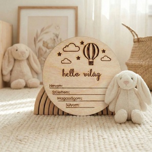  Babafotózási kiegészítő, kellék, baba emléktábla fából - hőlégballon - baba - mama - babafotózás - babafotózási kellékek - Meska.hu