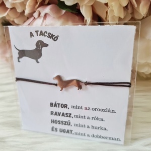 Tacskó medálos zsinór karkötő kísérőkártyával - ékszer - karkötő - karkötő medállal - Meska.hu