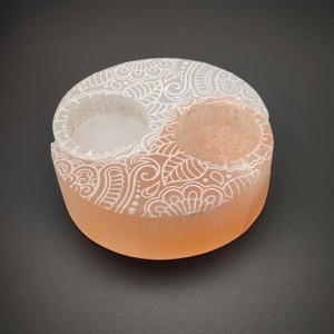 Szelenit mécsestartó yin-yang gravírozással 11�12 cm - Meska.hu