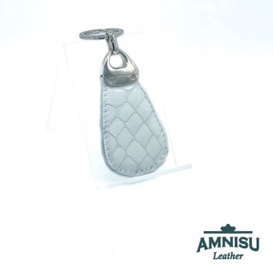 Fehér lakk krokkómintás csepp alakú swarovski köves kulcstartó H3013 - táska & tok - kulcstartó & táskadísz - kulcstartó - Meska.hu