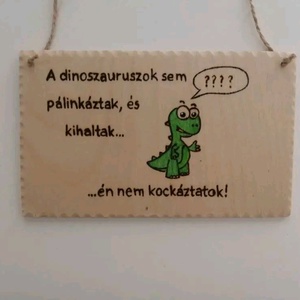 Vicces tábla, Otthon & Életmód, Dekoráció, Kép & Falikép, Táblakép, Gravírozás, pirográfia, Famegmunkálás, Felakasztható vicces tábla. 
 Alapanyaga: fa  Mérete: kb. 16x10x0,3 cm . 
A táblát pirográf technik..., MESKA