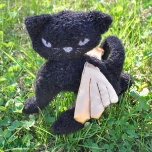Blackie a fekete szárnyas plüss cica -  - Meska.hu