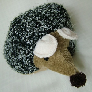 Meggymagos babzsák süni - Mákos, rózsaszín fülű  (Beanbag hedgehog) - játék & sport - plüssállat & játékfigura - Meska.hu