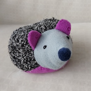 Lilafülű meggymagos babzsák süni (Beanbag hedgehog) - játék & sport - plüssállat & játékfigura - süni - Meska.hu