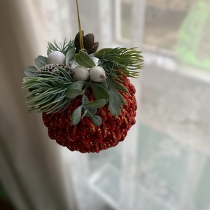 Horgolt karácsonyi gömb - karácsony - karácsonyi lakásdekoráció - karácsonyfadíszek - Meska.hu